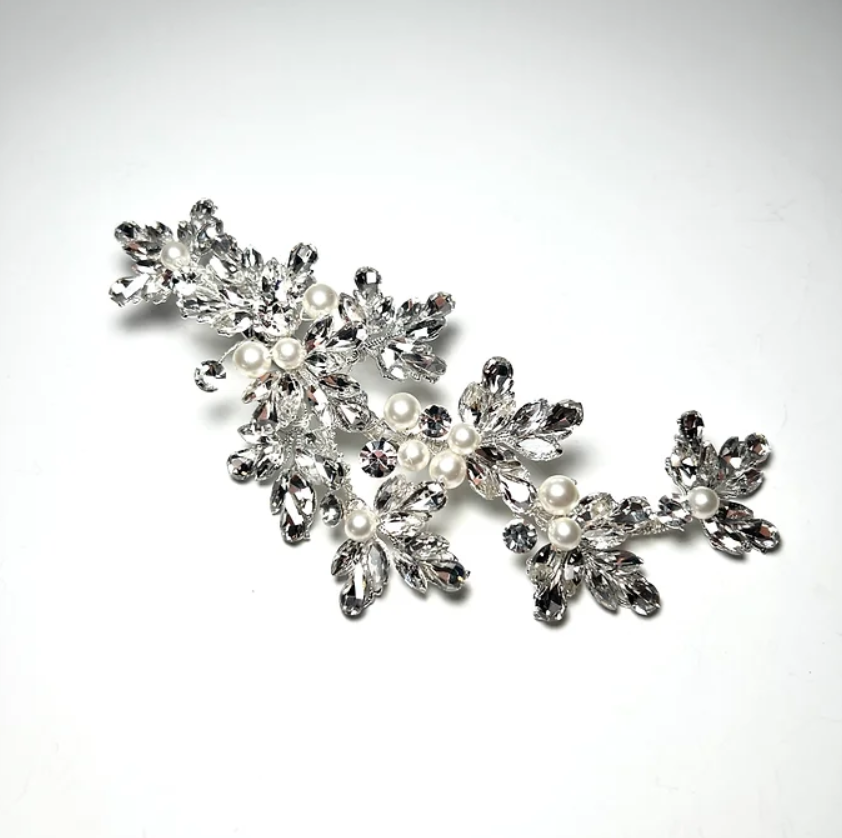 Moonlit Petal Hairpin