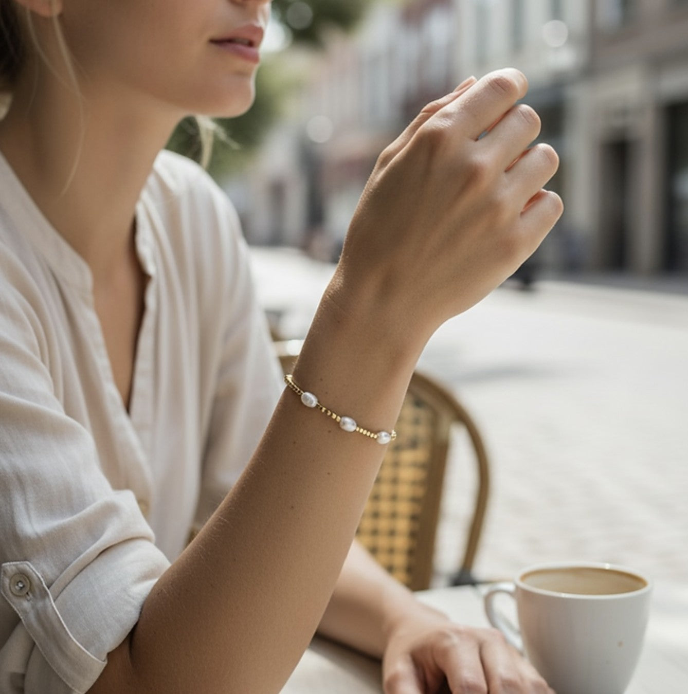 Natural Freshwater Pearl & Gold Cube Bead Bracelet