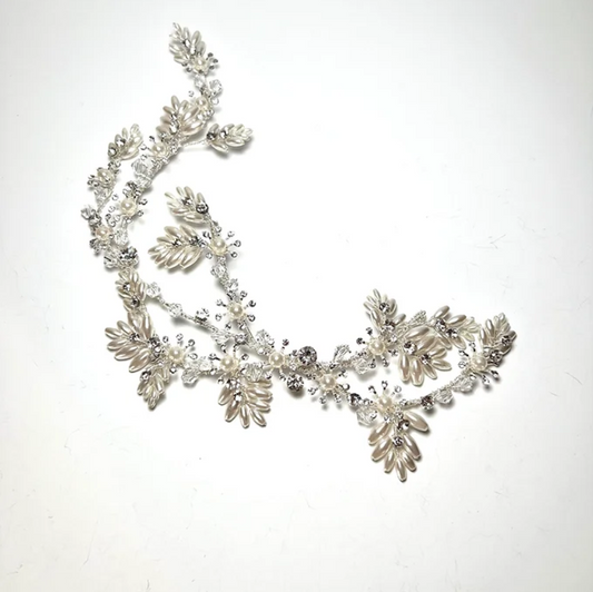 Silverleaf Whisper Vine