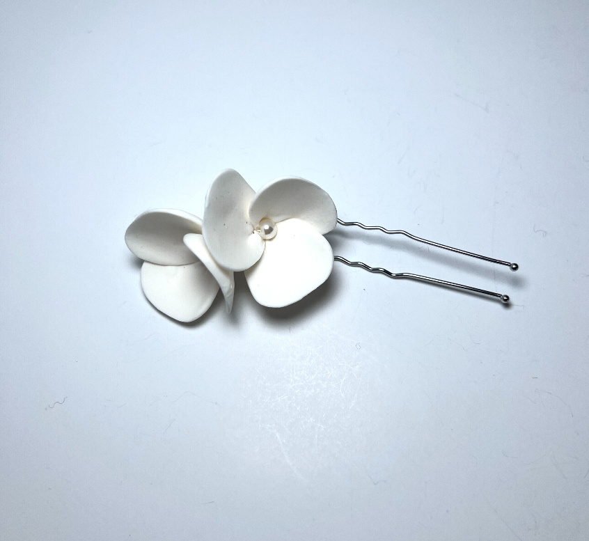 Pure Petal Pin