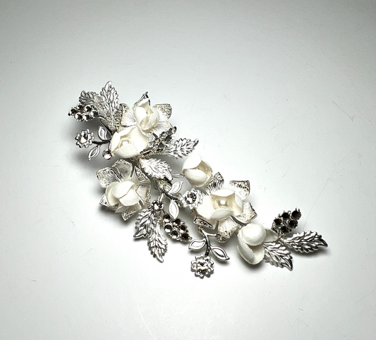 Ivory Bloom Hairpin