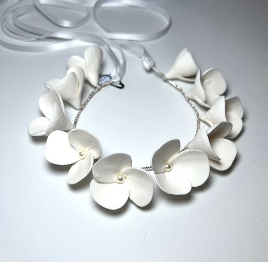 Ivory Whisper Garland