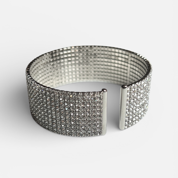 Essential Slit Bangle