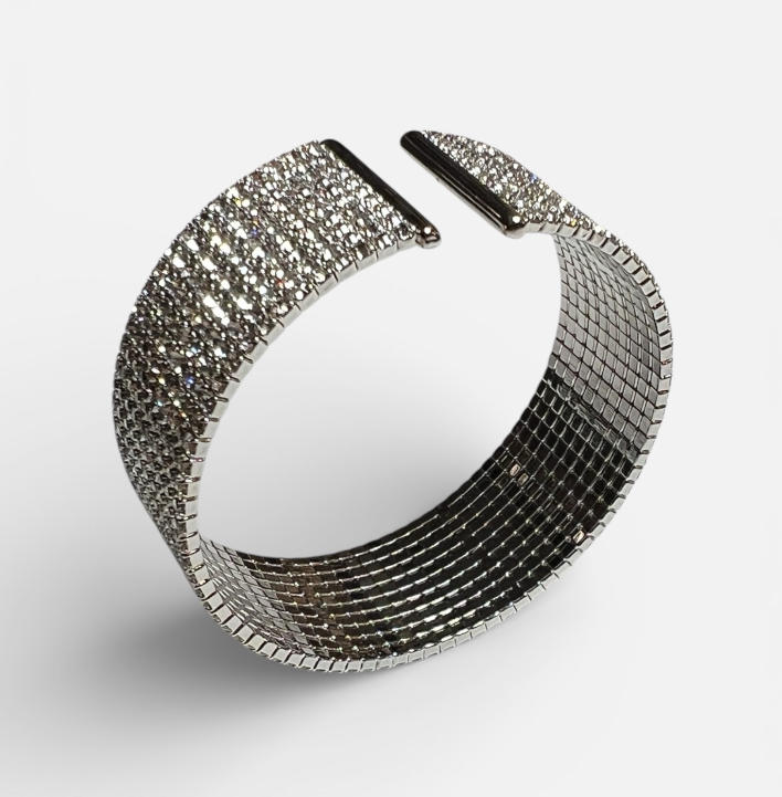 Essential Slit Bangle